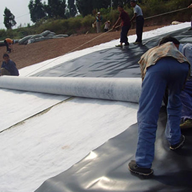 防滲膜的細節(jié)處理